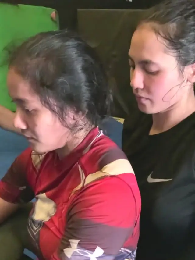 Pevita Pearce Latihan Gulat MMA