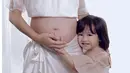 Pada kehamilan kali ini, Amanda dan Dian juga mengabadikan potret kehamilannya. Beberapa foto diunggah dalam akun instagram. Foto meternity itu diabadikan oleh Mario Photograhie. (Instagram/dianayulestari)