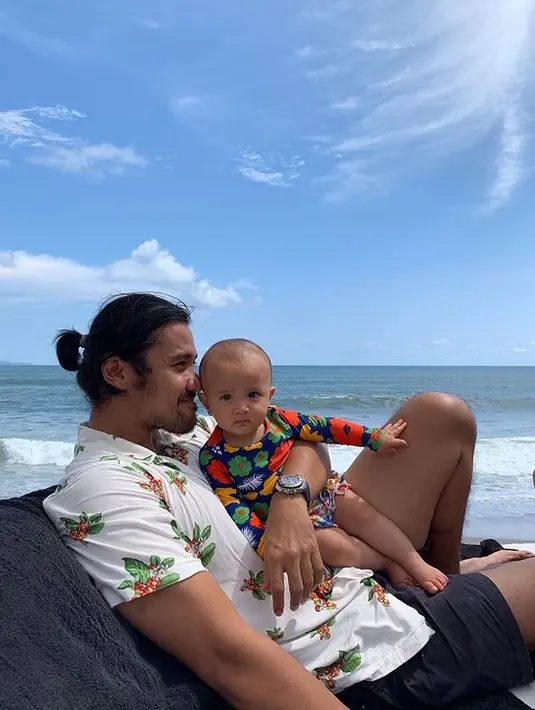 Putri Marino dan Chicco Jerikho