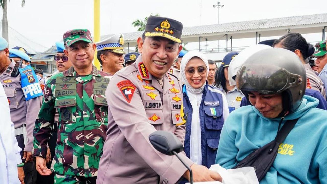 Sebagai informasi, diketahui jika Agus dan Listyo lulus dari pendidikan pada tahun 1991.