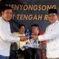 Wakil Ketua DPW PPP Jatim Mujahid Ansori (kanan).