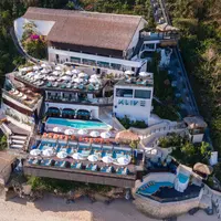 Klive hadirkan ragam keseruan untuk nikmati Uluwatu.