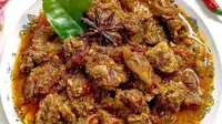 Gulai daging sapi. (Liputan6.com/Instagram/olahandaging)
