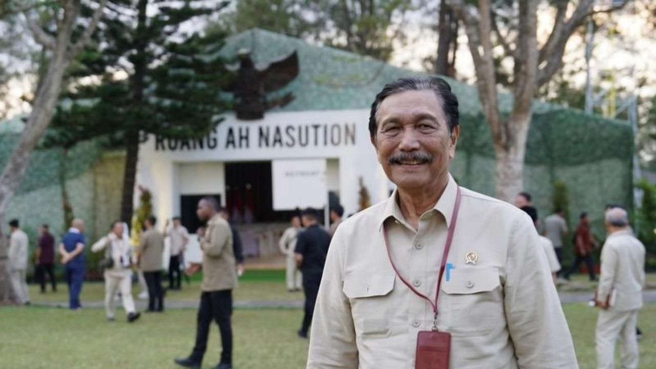 Ketua Dewan Ekonomi Nasional sekaligus Penasihat khusus Presiden di Kabinet Merah Putih (KMP) Luhut Binsar Pandjaitan saat berada di retreat Magelang, Jawa Tengah (@luhutbinsar.pandjaitan)