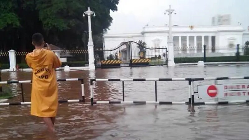 banjir-istana-negara-2-140205b.jpg