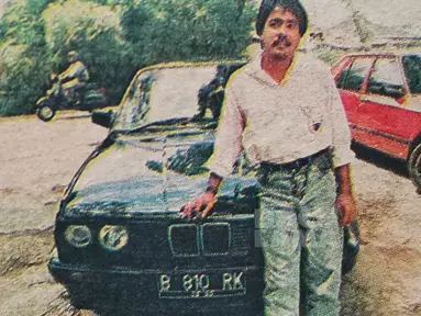 Rano Karno dengan BMW E30 kala baru. (Source: Instagram/@doculama)
