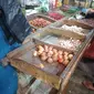 Perdagangan Komoditas Sayur di Pasar Kutabumi, Kabupaten Tangerang, Banten, Senin (26/2/2024) (Foto: Muhammad Jibril Razky Kamal/Liputan6)