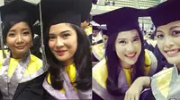 Dian Sastro Pamer Gelar S2 di Instagramnya