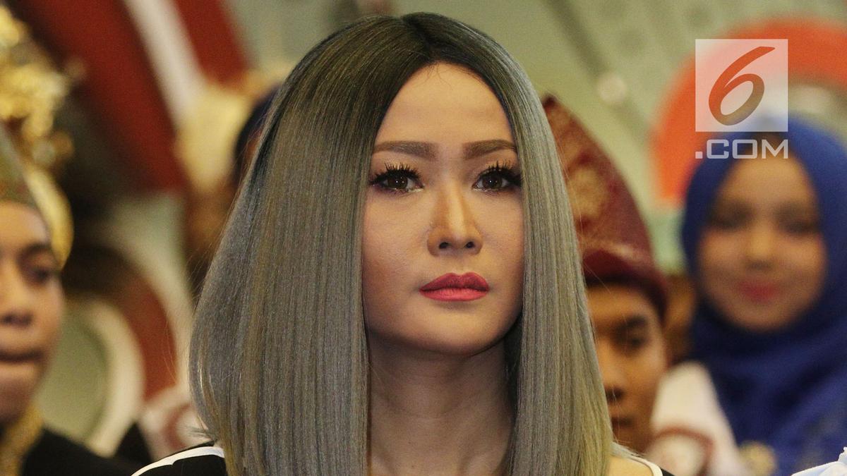 Inul Daratista Beberkan Kunci Rumah Tangga Awet dan Kriteria Mantu Idaman