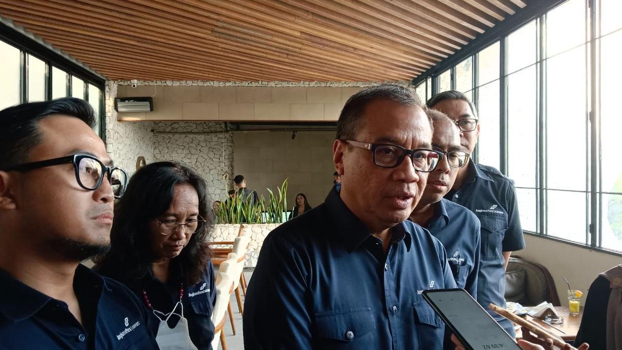Fahmi menjelaskan dibandingkan dengan jumlah penumpang Januari 2023, penumpang bulan Juli 2023 mengalami pertumbuhan sebanyak 1,4 juta pax atau naik 27,4 persen.
