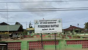 Pada Minggu 14 Desember 2025, tujuh relawan yang merupakan Perwira Pertamina dan dari Wanadri, mulai membersihkan Puskesmas Aceh Tamiang. Dok Pertamina