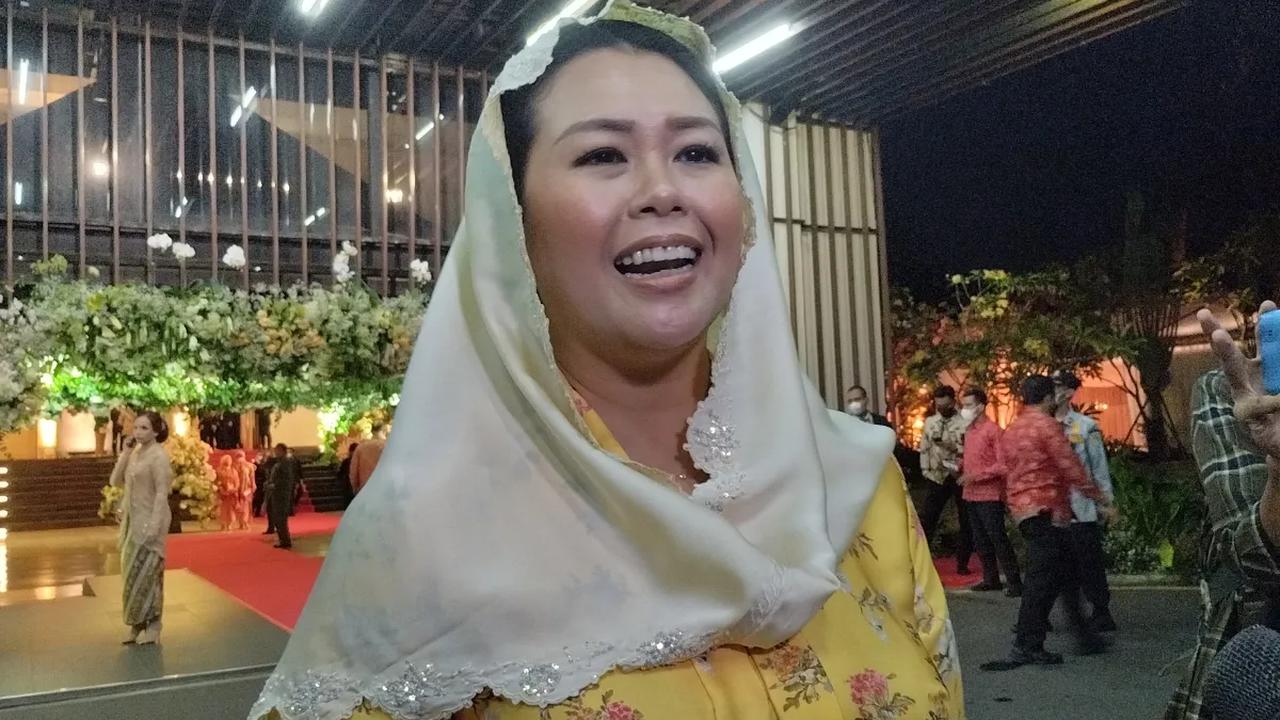 <br>Yenny memprediksi suara NU di Pilpres 2024 akan terpecah menjadi tiga.&nbsp;<br>