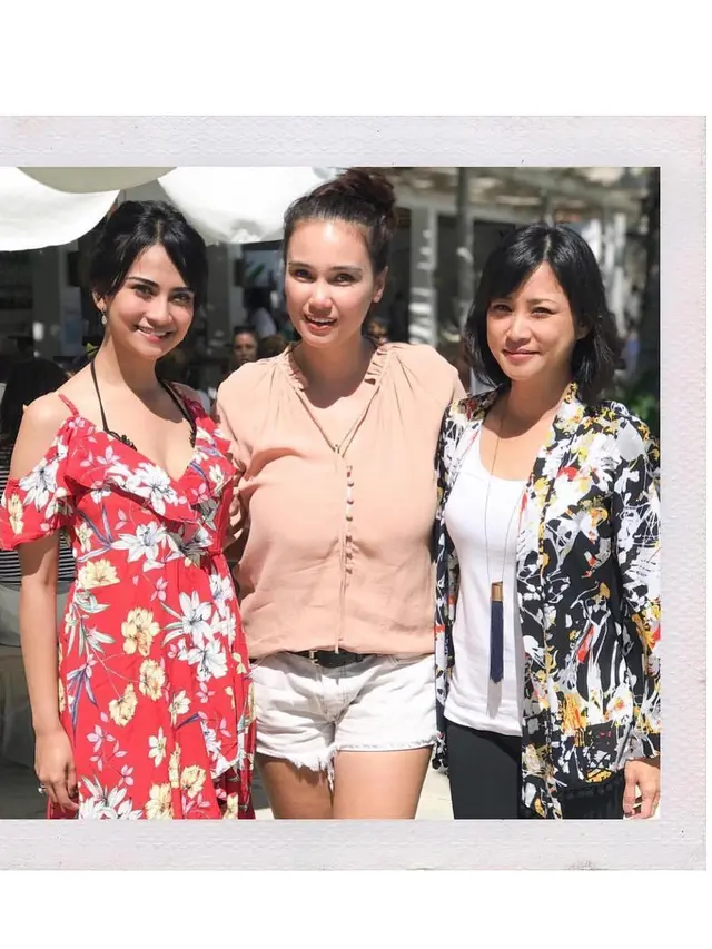 6 Potret Persahabatan Vanessa Angel dan Feby Febiola, Bak Saudara Kandung