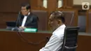 Terdakwa kasus korupsi proyek KTP Elektronik Markus Nari menjalani sidang lanjutan di Pengadilan Tipikor, Jakarta, Senin (28/10/2019). Sidang tersebut beragenda tuntutan dari JPU, Markus Nari dituntut 9 tahun dan denda Rp 900 juta. (Liputan6.com/Herman Zakharia)