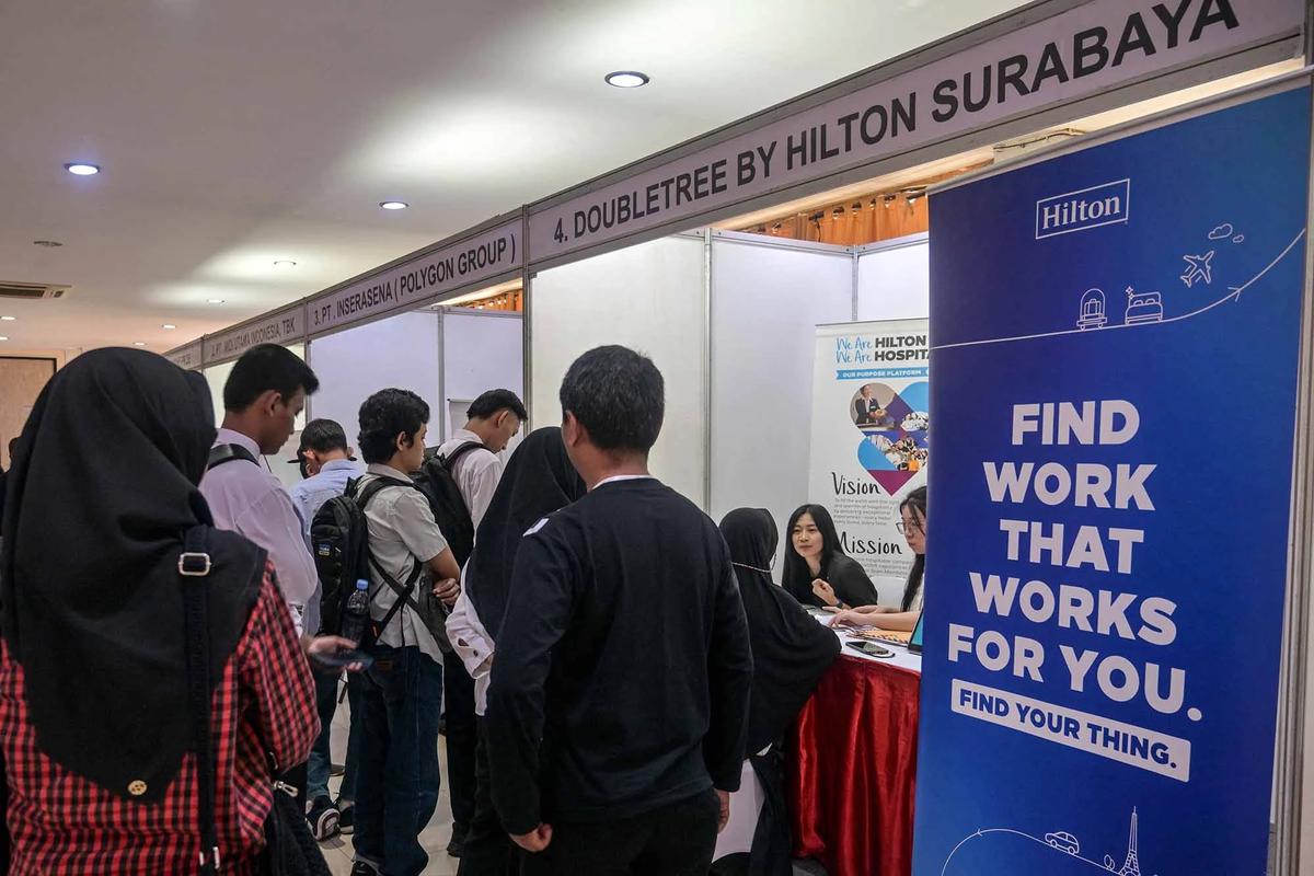FOTO: Surabaya Gelar Job Fair Khusus Disabilitas, Sediakan Ratusan Peluang Kerja