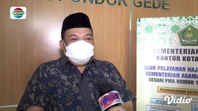 Ketua KUA Pondok Gede, Ahmad Fauzi