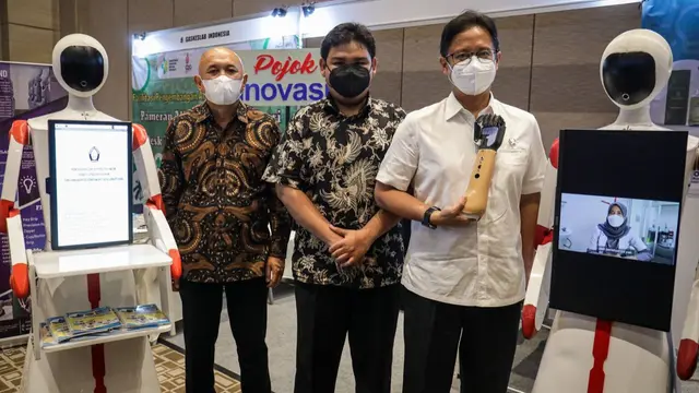 Menteri Koperasi dan UKM (MenKopUKM) Teten Masduki dalam acara Fasilitasi Pengembangan Alkes Produksi UMKM di Solo, Jawa Tengah, Jumat (19/8/2022).