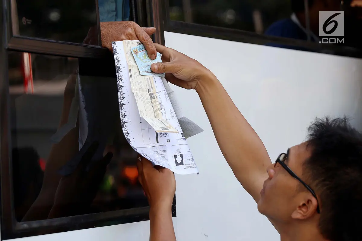Samsat Keliling Car Free Day, Bayar Pajak Tanpa BPKB