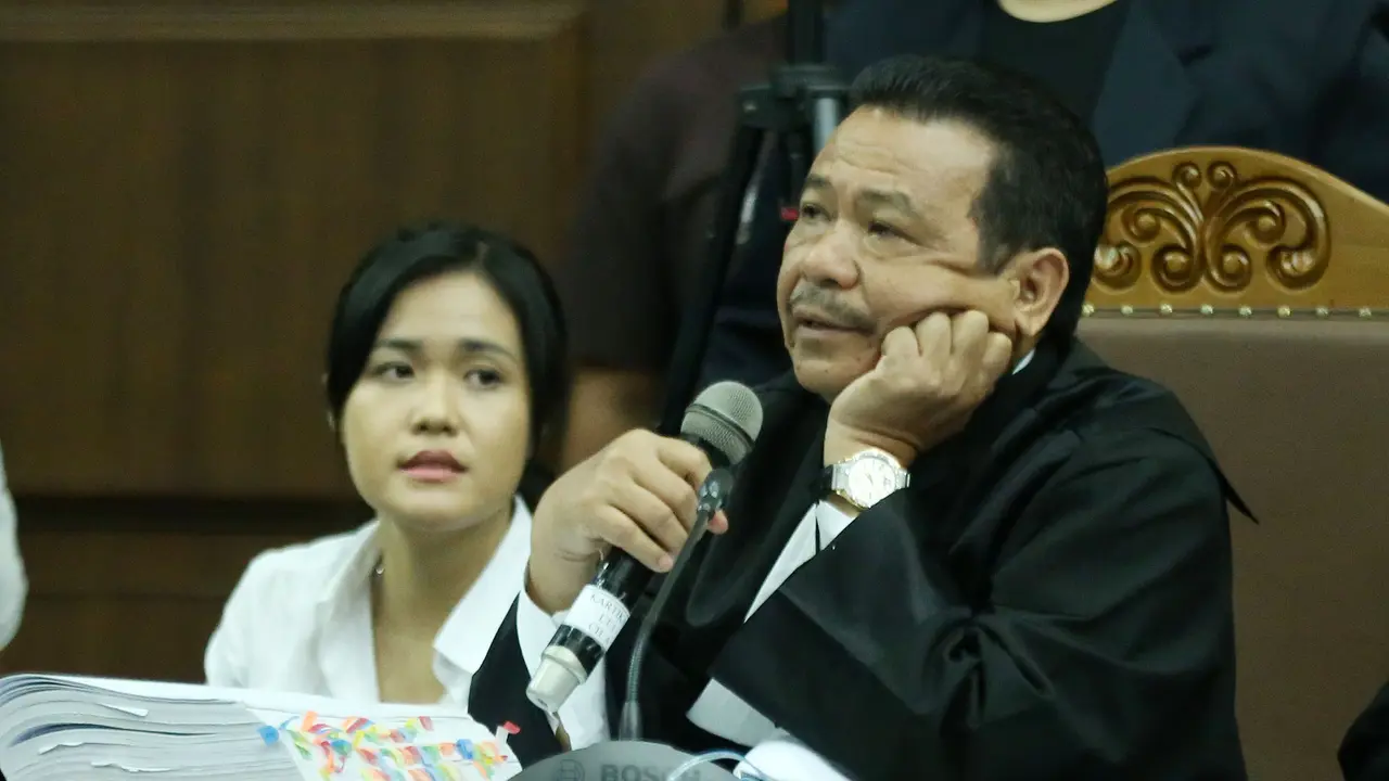 Sebelum Sidang Jessica Mencuci dan Menyetrika Baju Sendiri