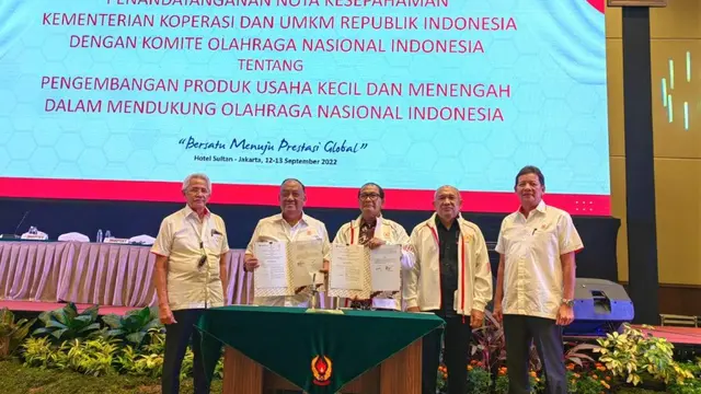 KONI Kolaborasi dengan Kementerian Koperasi dan UMKM Garap Industri Olahraga Nasional