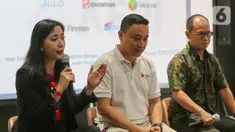 Presiden Direktur PT Astra Welab Digital Arta, Rina Apriana saat konferensi pers Maucash mengenai enam anggota AFPI yang sukses berintegrasi pada layanan Fintech Data Center (FDC) di Jakarta, Rabu (5/2/2020). Maucash terintegrasi dengan yang dikelola AFPI. (Liputan6.com/Fery Pradolo)