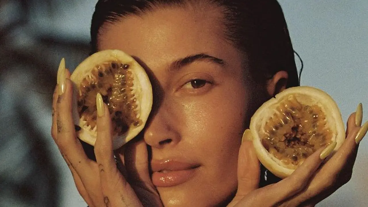 Hailey Bieber