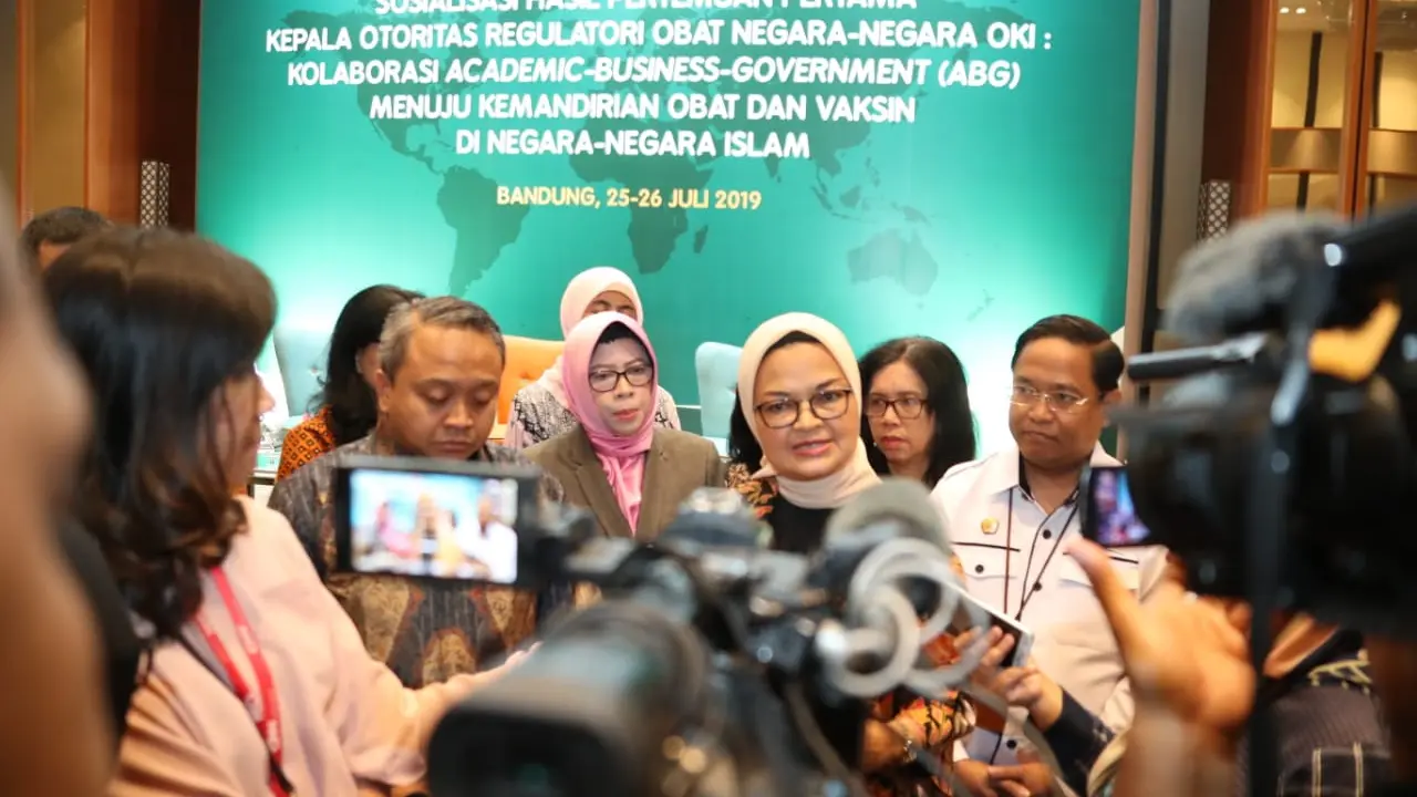 Kepala BPOM Penny K. Lukito mendukung ketersediaan akses obat dan vaksin yang aman untuk negara-negara OKI. (Foto: Dok Humas BPOM)