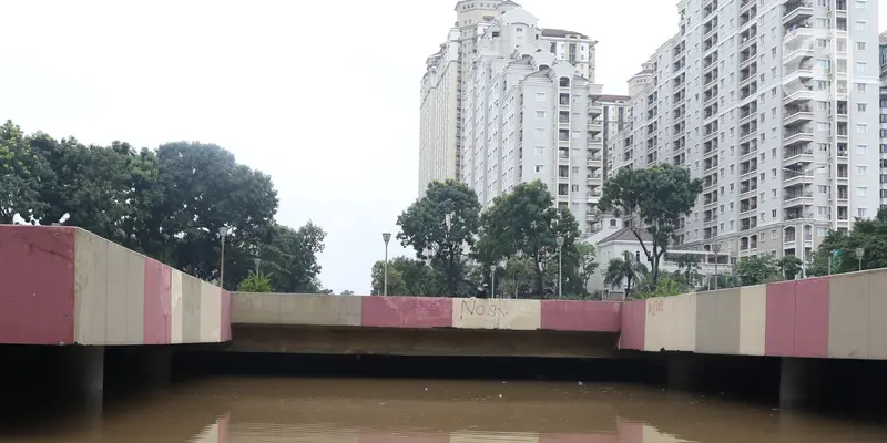 Tak Bisa Dilintasi, Underpass Kemayoran Kembali Terendam Banjir