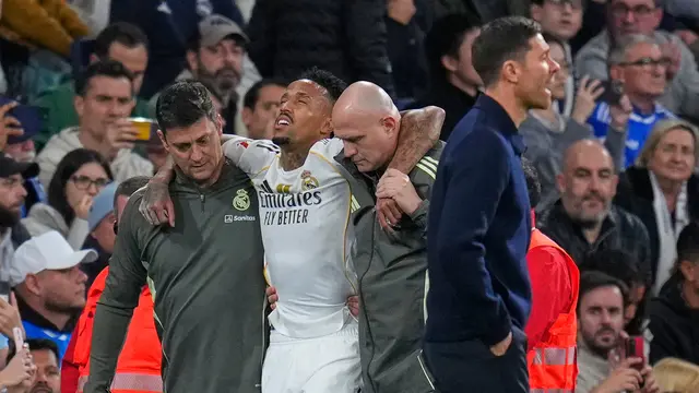 Eder Militao mengalami cedera pada laga Real Madrid vs Celta Vigo