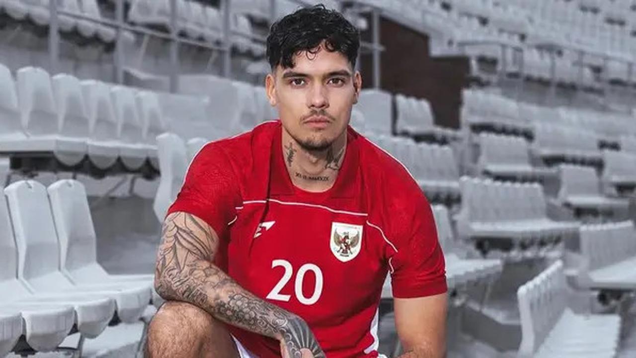 Empat Perbedaan Jersey Baru Timnas Indonesia dengan yang Lama