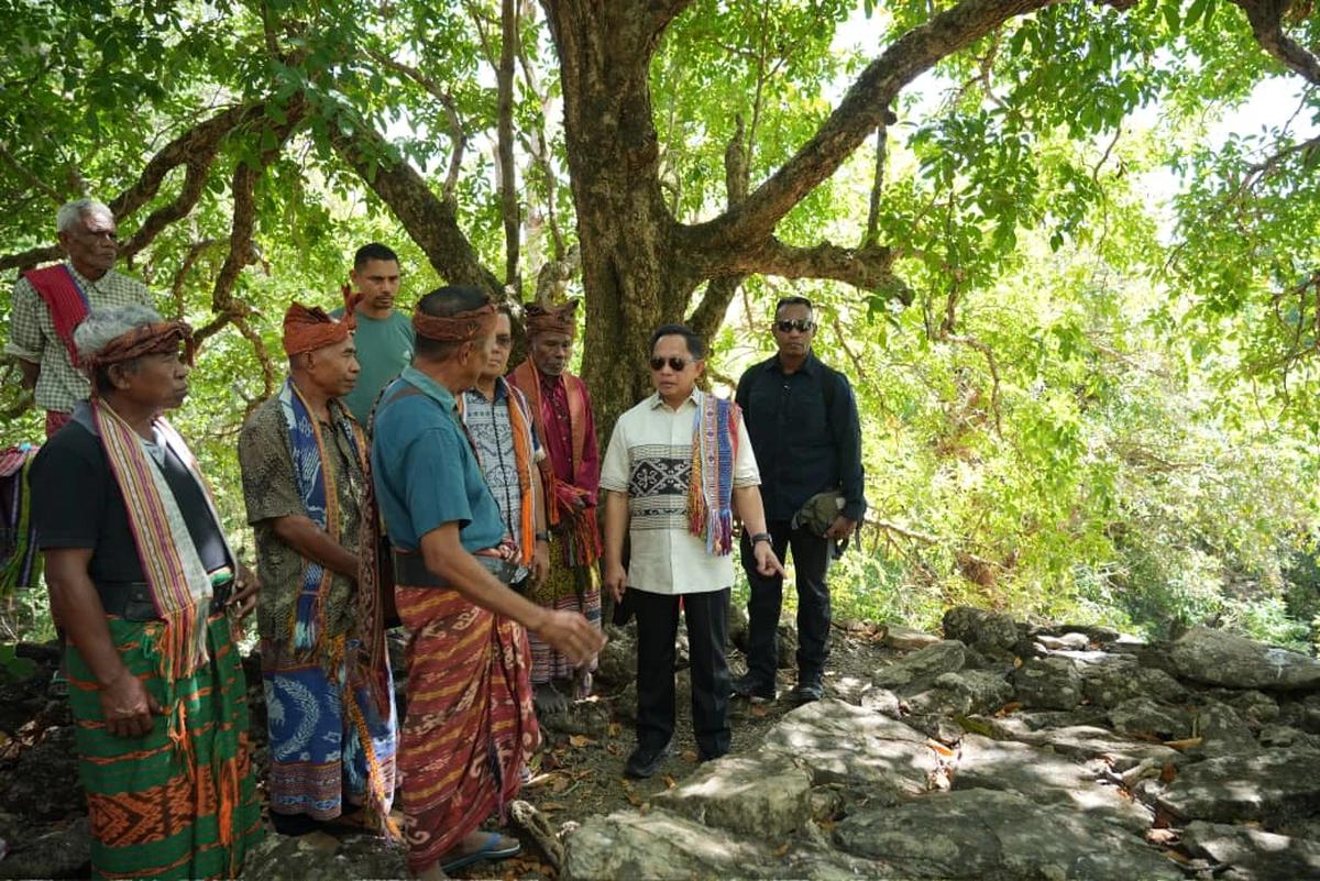 Mendagri Tito Apresiasi Pelestarian Desa Adat Matabesi, Dorong Jadi Warisan Budaya dan Destinasi Wisata
