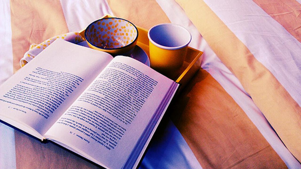 Selamat Hari Buku Nasional, Jangan Bakar Buku