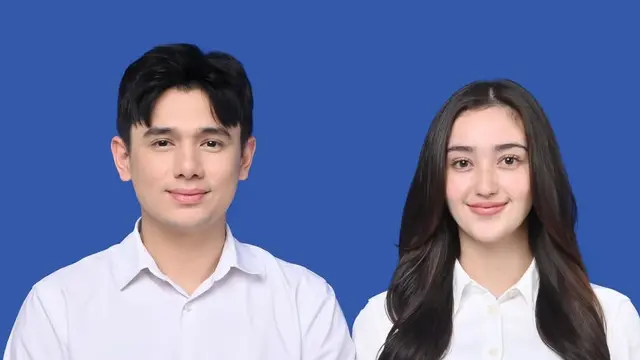 Ranty Maria Foto Latar Biru dengan Calon Suaminya Rayn Wijaya kompak pakai kemeja putih. [@rantymaria]