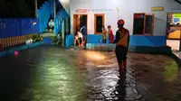 Banjir Limpasan hingga Longsor Sukabumi Tutup Akses Jalan, BPBD: Dipicu Cuaca Ekstrem dan Sampah