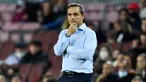 Sergei Barjuan terpilih sebagai pelatih pengganti Ronald Koeman usai dipecat oleh Barcelona akibat tak mampu membenahi performa klub. Pelatih berkebangsaan Spanyol tersebut akhirnya mengawali debutnya di laga melawan Deportivo Alaves yang berakhir dengan skor imbang 1-1. (AFP/Pau Barrena)