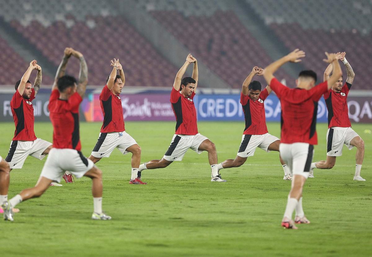 FOTO: Latihan Terakhir Timnas Indonesia Jelang Laga Melawan China