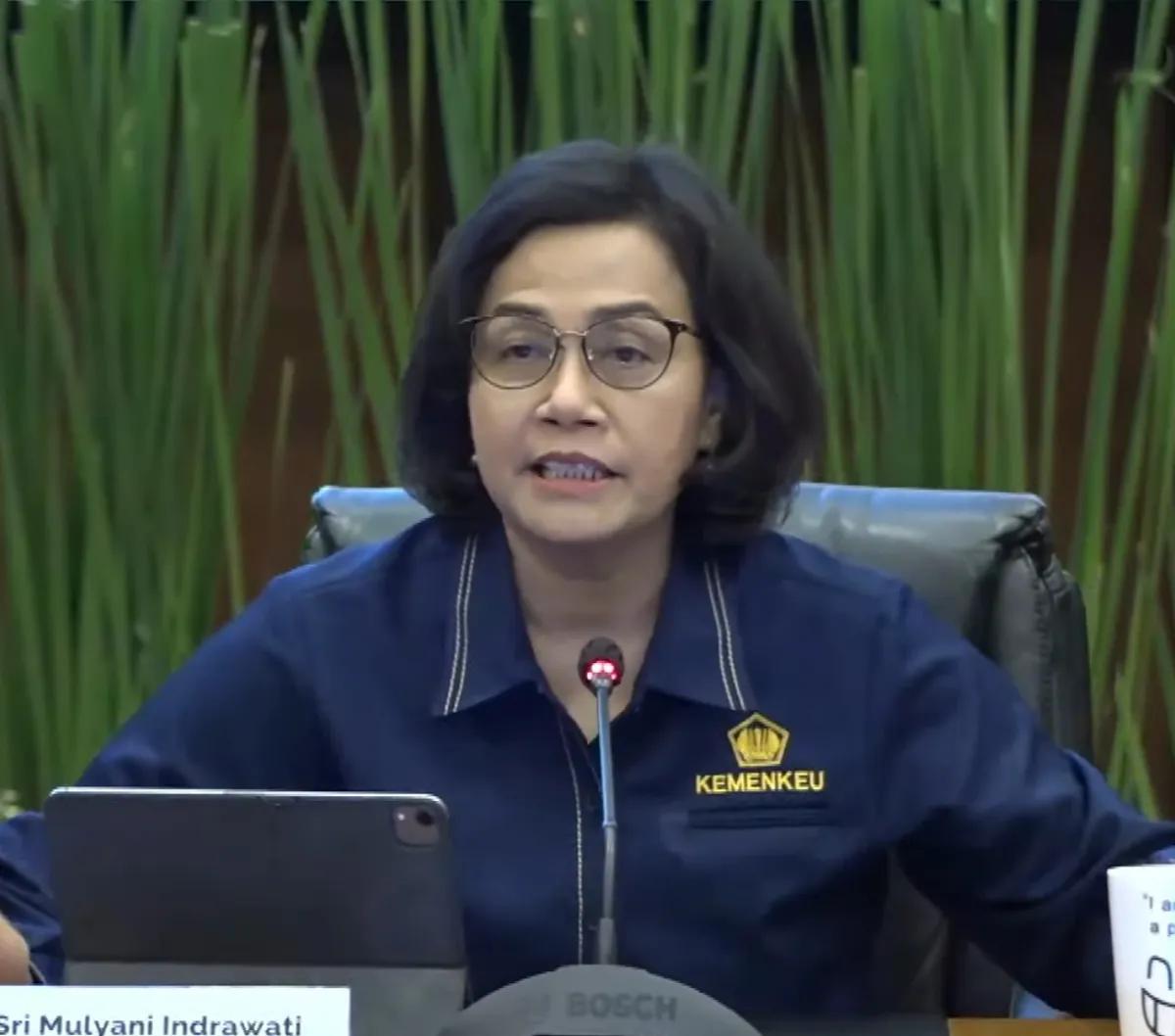 "Secara umum beberapa komoditas penting Indonesia menujukan koreksi yang cukup signifikan," imbuhnya.