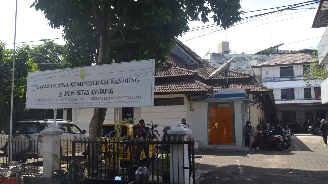 Universitas Bandung