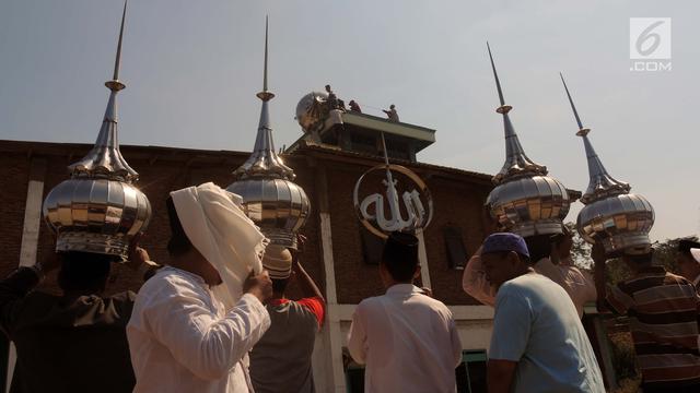 Pembongkaran Masjid di Tengah Tol Semarang