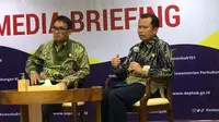 Direktur Angkutan Jalan Direktorat Jenderal Perhubungan Darat Kemenhub Suharto dalam konferensi pers Update Program Mudik Gratis Kemenhub 2023, Jumat (24/3/2023).(Tira/Liputan6.com)