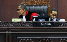 Saldi Isra: MK Menjebak Diri Sendiri dalam Pusaran Politik