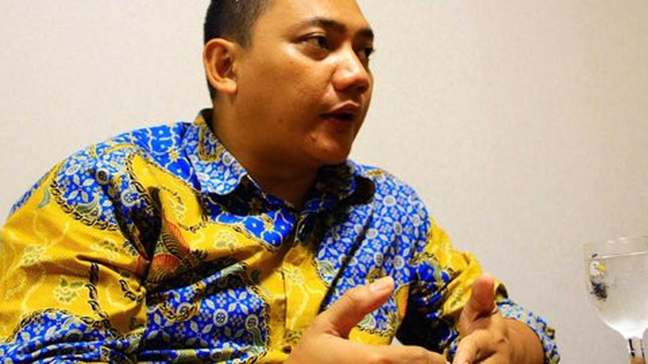 Kader yang terlibat hukum pilihannya berhenti atau diberhentikan