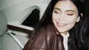 Kylie Jenner berencana untuk tetap menutupi petualangannya sebagai seorang ibu bersama dengan Stormi Webster. (instagram/kyliejenner)