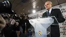 President of Real Madrid football club Ramon Calderon attends a press conference as he announces his stepping down, at the Santiago Bernabeu stadium in Madrid, on January 16, 2009. AFP PHOTO/PIERRE-PHILIPPE MARCOU