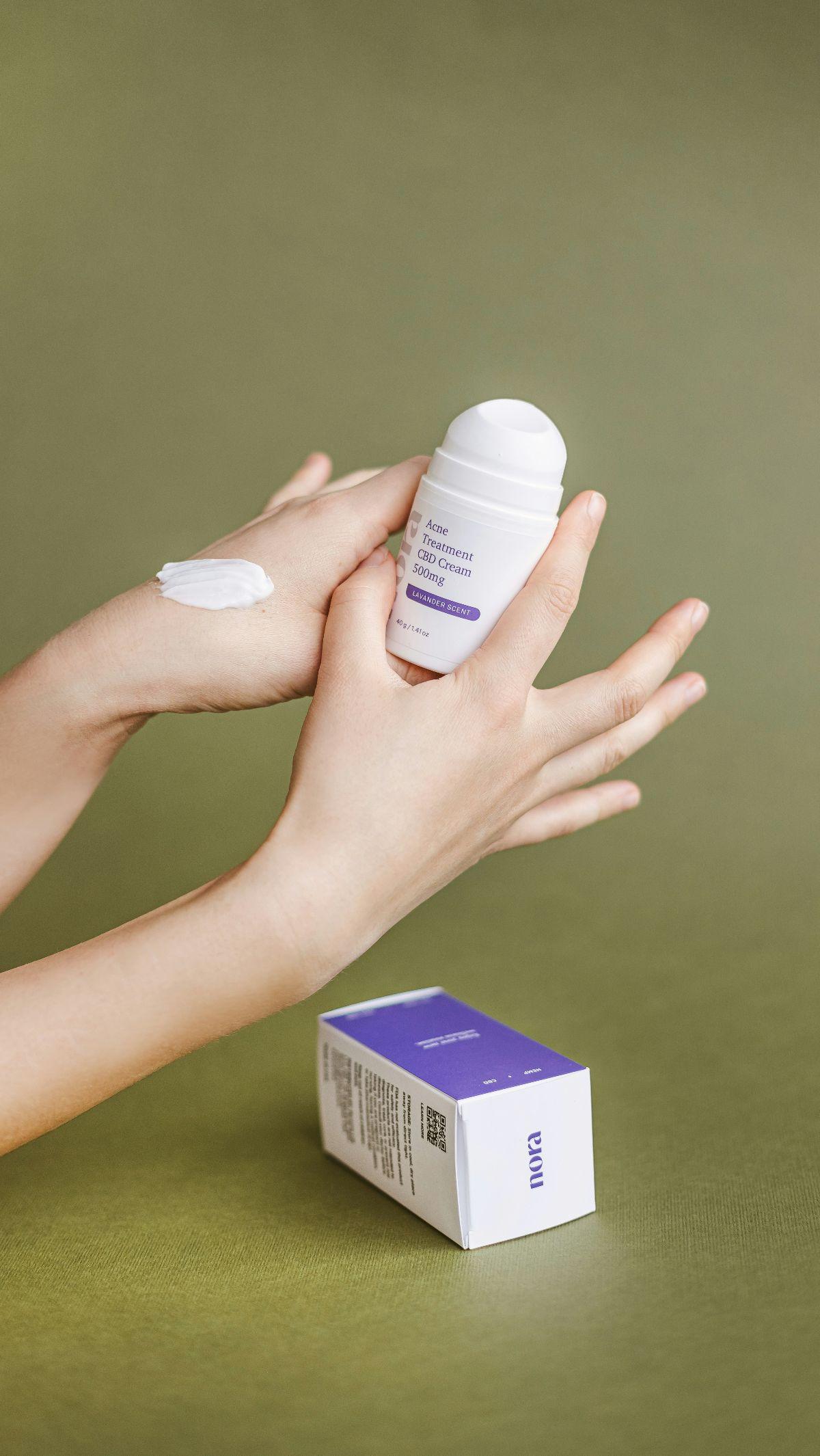 <b>Cara Menggunakan Deodoran dan Antiperspirant</b>