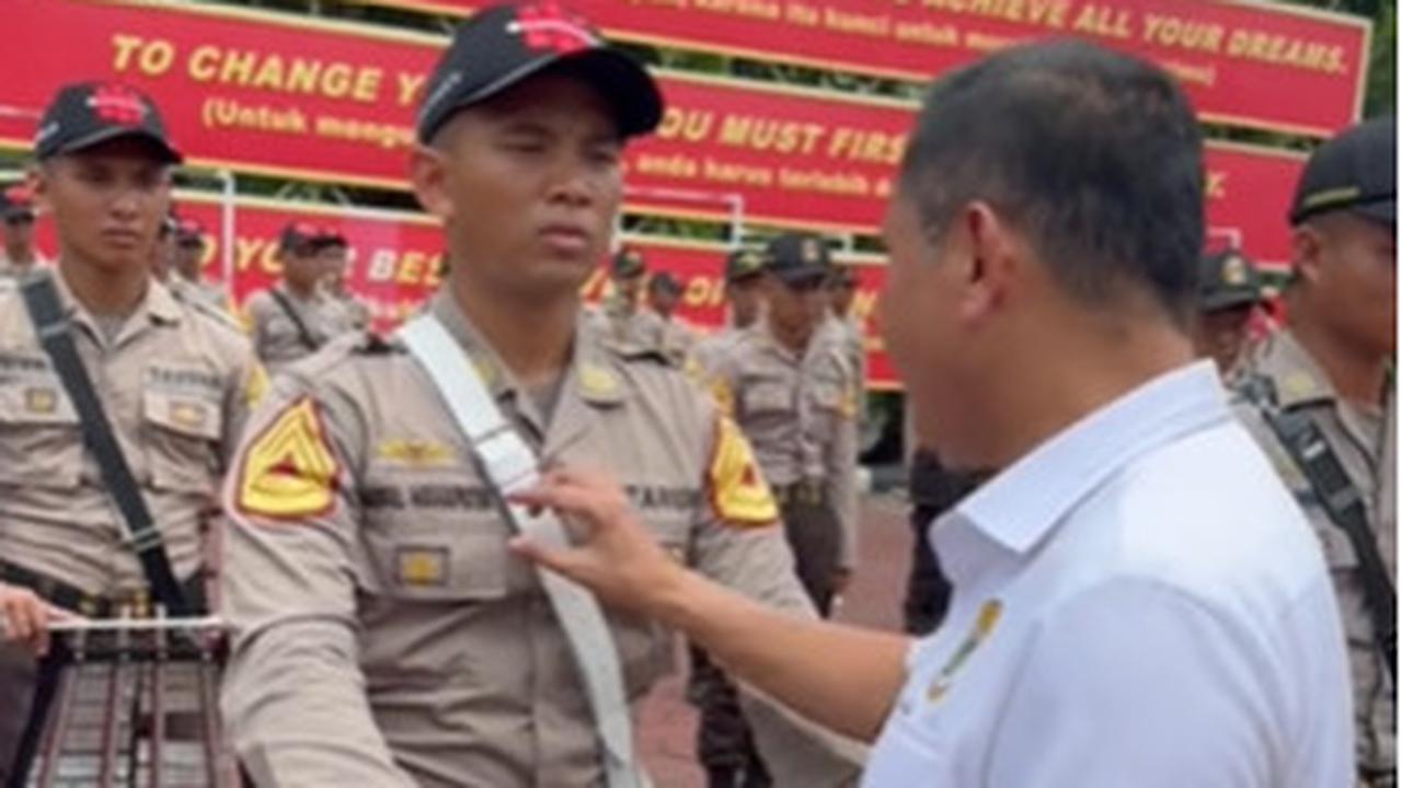 "Putra yang paling maha ini. Apa artinya?," tanya Fadil.