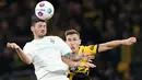 Berkat hasil ini, Dortmund kini berhak naik ke puncak klasemen dengan koleksi poin 20. (AP Photo/Martin Meissner)