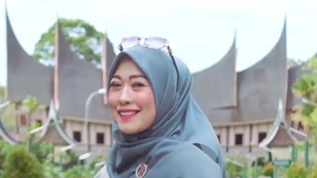 Ria Anjelina. (Foto: Dok. Koleksi Pribadi Ria Anjelina)