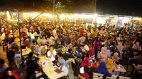 Suasan Pasar Segar Makassar saat berbuka puasa  (Fauzan/Liputan6.com)