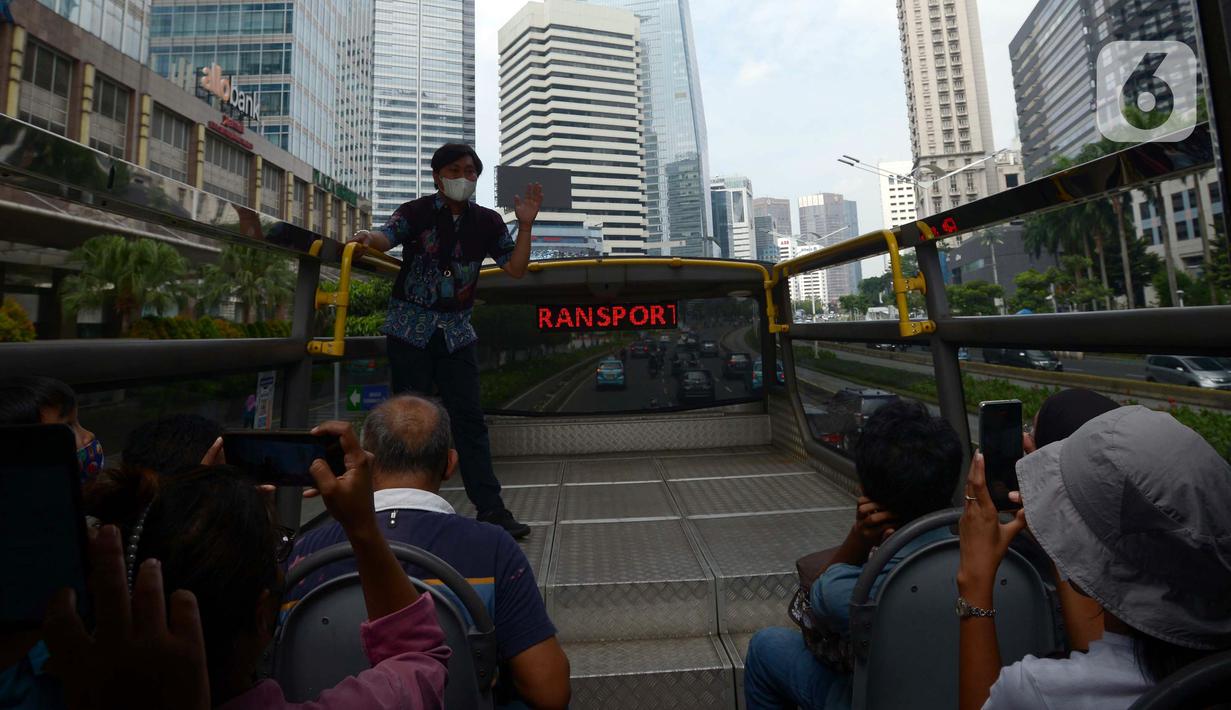 FOTO: Wisata Keliling Ibu Kota Naik Bus Tingkat Transjakarta - Foto ...